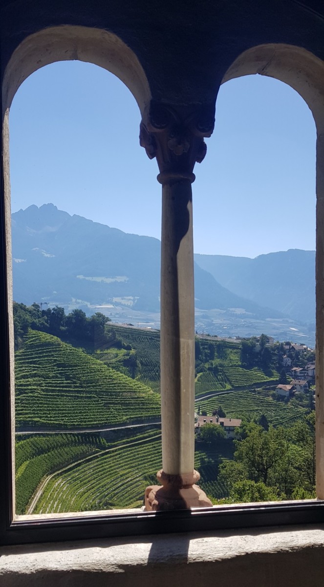 Ausblick Schloss Tirol